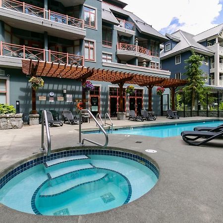 Beautiful Whistler Village Alpenglow Suite Queen Size Bed Air Conditioning Cable And Smarttv Wifi Fireplace Pool Hot Tub Sauna Gym Balcony Mountain Views Екстериор снимка